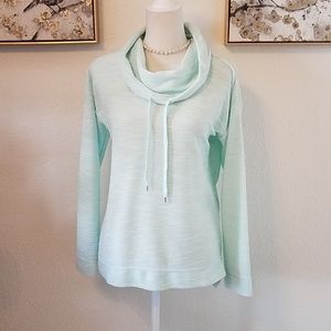 Breathtaking, Jones of New York, long sleeve top.